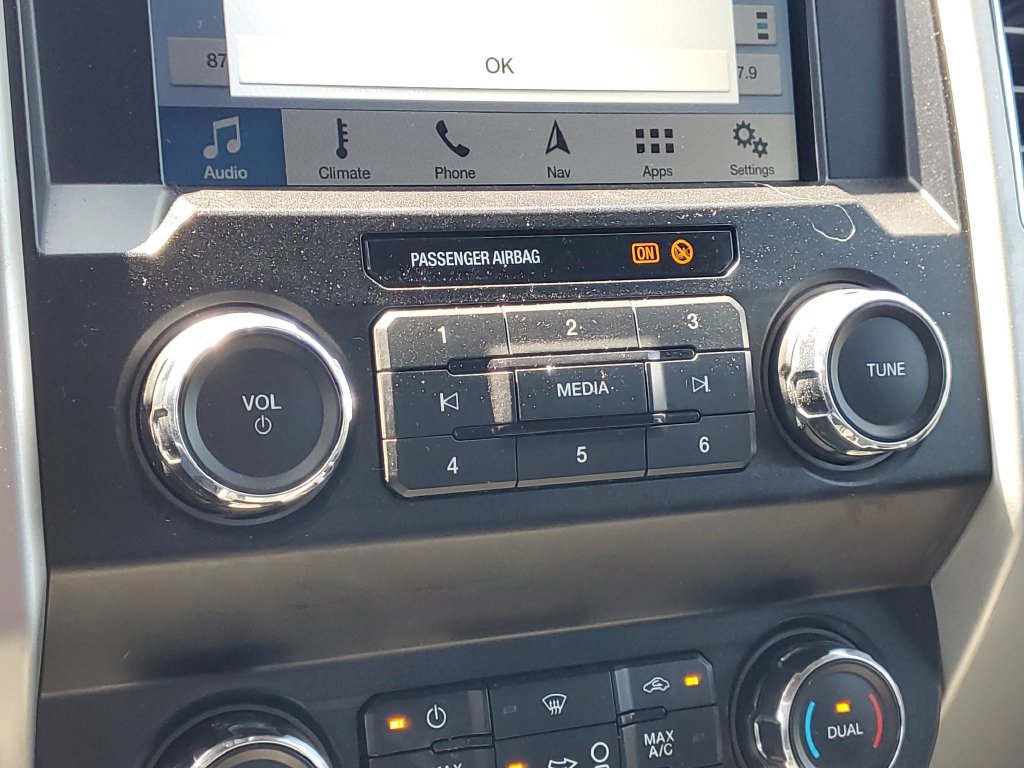 Used 2019 Ford F450 Lariat w/ Lariat Value Package AWD/4WD image 25