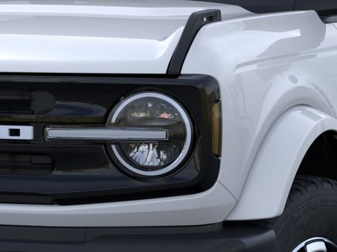 New 2026 Ford Bronco Outer Banks AWD/4WD image 45