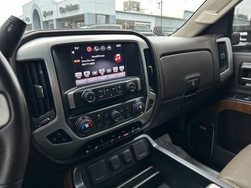 Used 2016 GMC Sierra 2500 SLT w/ Driver Alert Package AWD/4WD image 41