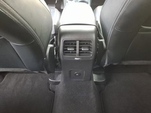 Certified 2025 Ford Escape ST-Line image 7