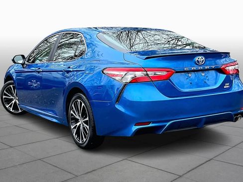 Certified 2018 Toyota Camry SE w/ Protection Package (Q2) image 11