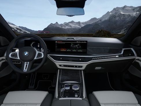 New 2026 BMW X7 M60i AWD/4WD image 36