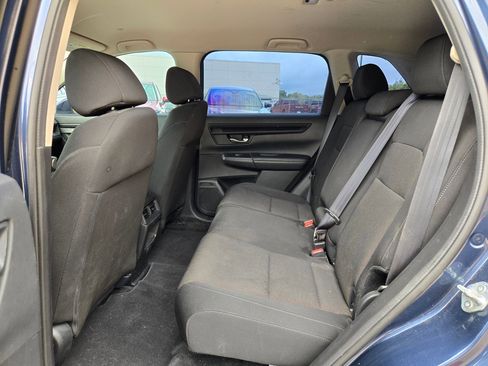 Used 2023 Honda CR-V LX image 11