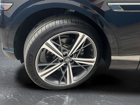 Used 2025 Genesis GV80 3.5T e-SC AWD/4WD image 38