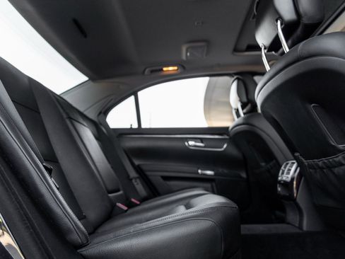 Used 2011 Mercedes-Benz S 550 image 38