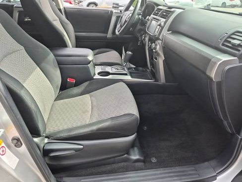 Used 2017 Toyota 4Runner SR5 RWD image 36