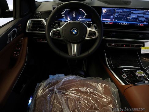 New 2026 BMW X7 xDrive40i w/ Executive Package image 16