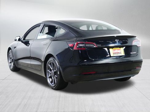 Used 2023 Tesla Model 3 Performance image 5