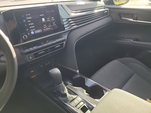 Certified 2025 Toyota Camry LE image 20