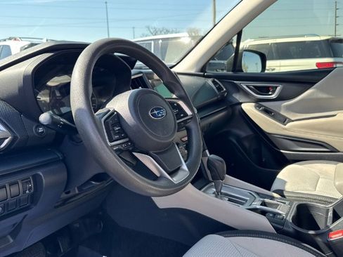 Used 2019 Subaru Forester image 17