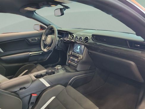 Used 2021 Ford Mustang Shelby GT500 w/ Technology Package RWD image 25