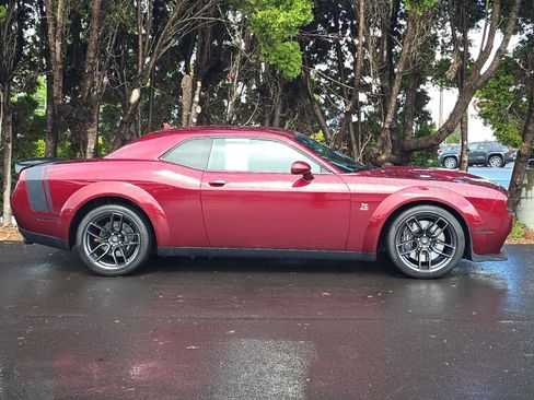 Used 2019 Dodge Challenger R/T Scat Pack RWD image 3