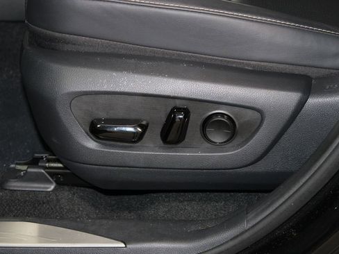 Used 2024 Lexus NX 250 FWD w/ Towing Package (2000 Lbs) image 16