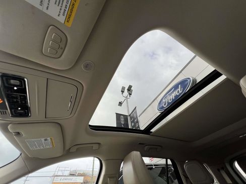 Used 2022 Lincoln Aviator Standard w/ Premium Package image 21