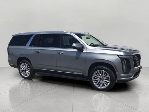 Used 2025 Cadillac Escalade ESV Premium Luxury AWD/4WD image 1