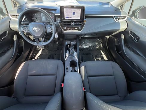 Used 2024 Toyota Corolla LE FWD image 10