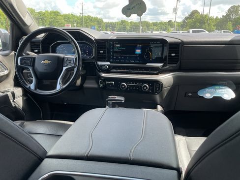 Certified 2023 Chevrolet Silverado 1500 LTZ AWD/4WD image 13