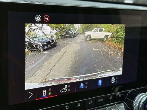 New 2026 GMC Canyon AT4 w/ Technology Plus Package image 13