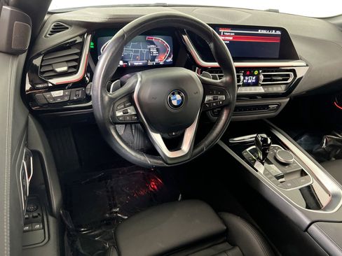 Used 2022 BMW Z4 sDrive30i w/ Driving Assistance Package image 22