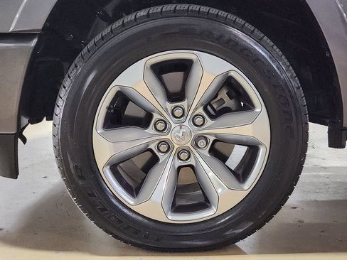 Used 2021 RAM 1500 Limited AWD/4WD image 29