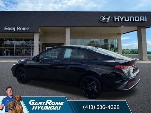 Used 2026 Hyundai Elantra Sport FWD image 7