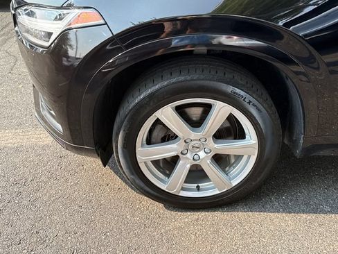 Certified 2023 Volvo XC90 B5 Core w/ Protection Package Premier AWD/4WD image 8