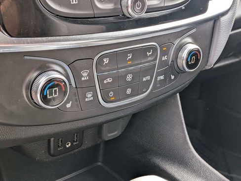 Used 2021 Chevrolet Traverse LT w/ LPO, Floor Liner Package image 25