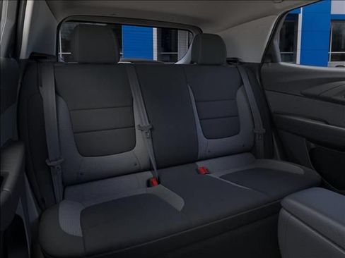 Used 2026 Chevrolet TrailBlazer LS w/ LS Convenience Package FWD image 17