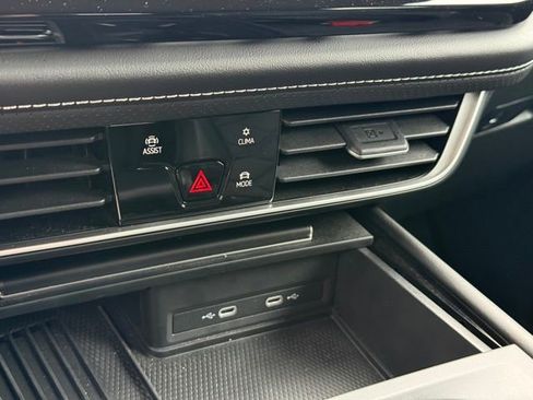 Certified 2025 Volkswagen Atlas SE AWD/4WD image 31