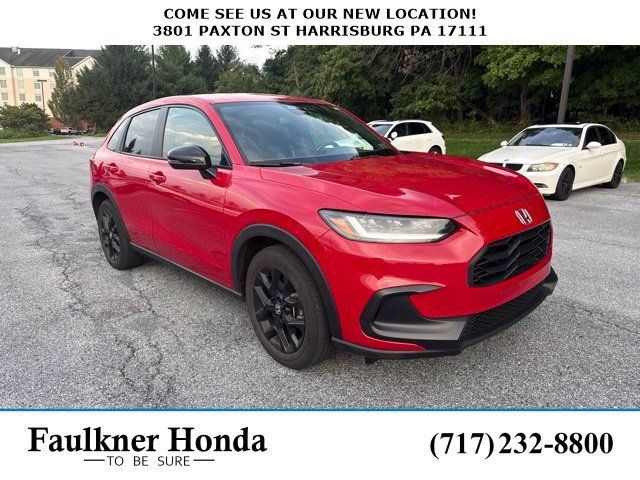 Used 2025 Honda HR-V Sport image 1