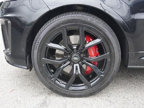 Used 2020 Land Rover Range Rover Sport SVR AWD/4WD image 25