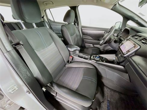Used 2021 Nissan Leaf SV image 30