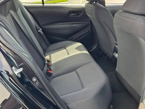 Used 2024 Toyota Corolla LE FWD image 9