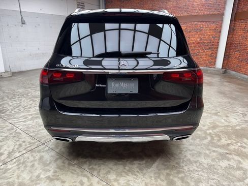 New 2025 Mercedes-Benz GLS 450 4MATIC image 4