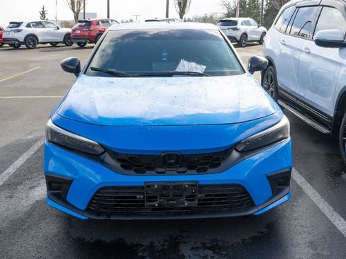 Used 2023 Honda Civic Sport image 2