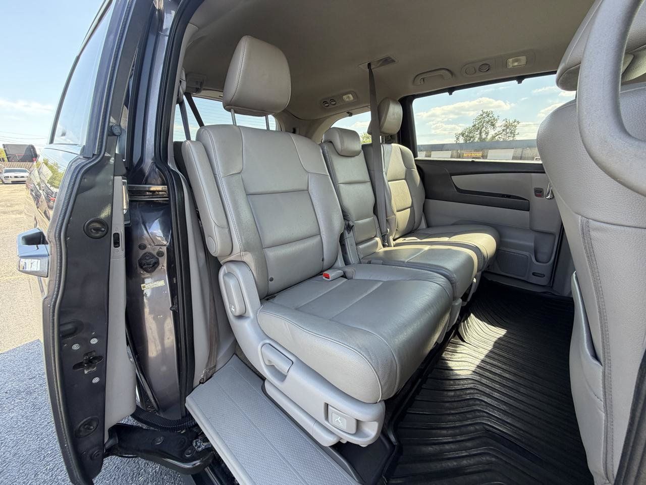 Used 2015 Honda Odyssey EX-L image 16