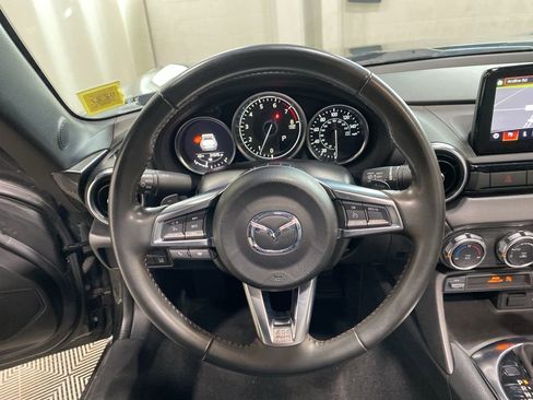 Used 2018 MAZDA MX-5 Miata RF Grand Touring RWD image 22