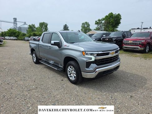 Used 2026 Chevrolet Silverado 1500 LT AWD/4WD image 7