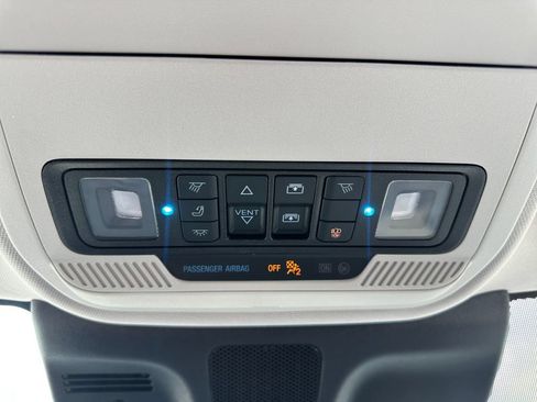 Used 2025 Ford Expedition Max Platinum AWD/4WD image 50
