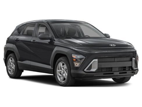 Certified 2024 Hyundai Kona SE image 9