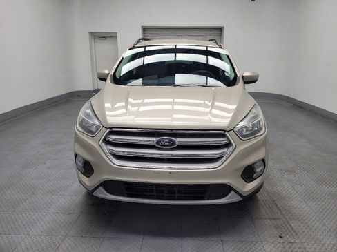 Used 2018 Ford Escape SE image 15