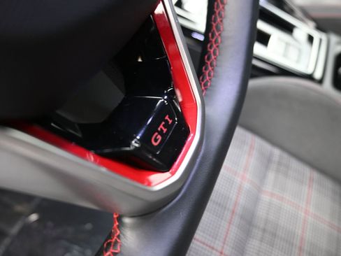 Used 2024 Volkswagen GTI S image 31