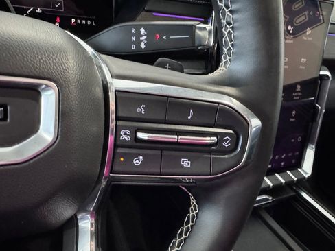 Certified 2024 GMC Acadia Denali w/ Super Cruise Package image 16