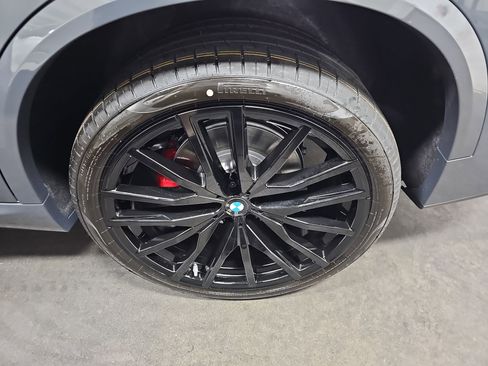 New 2026 BMW X5 xDrive40i w/ M Sport Package AWD/4WD image 36