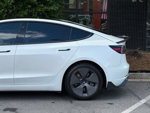 Used 2021 Tesla Model 3 Standard Range Plus RWD image 10