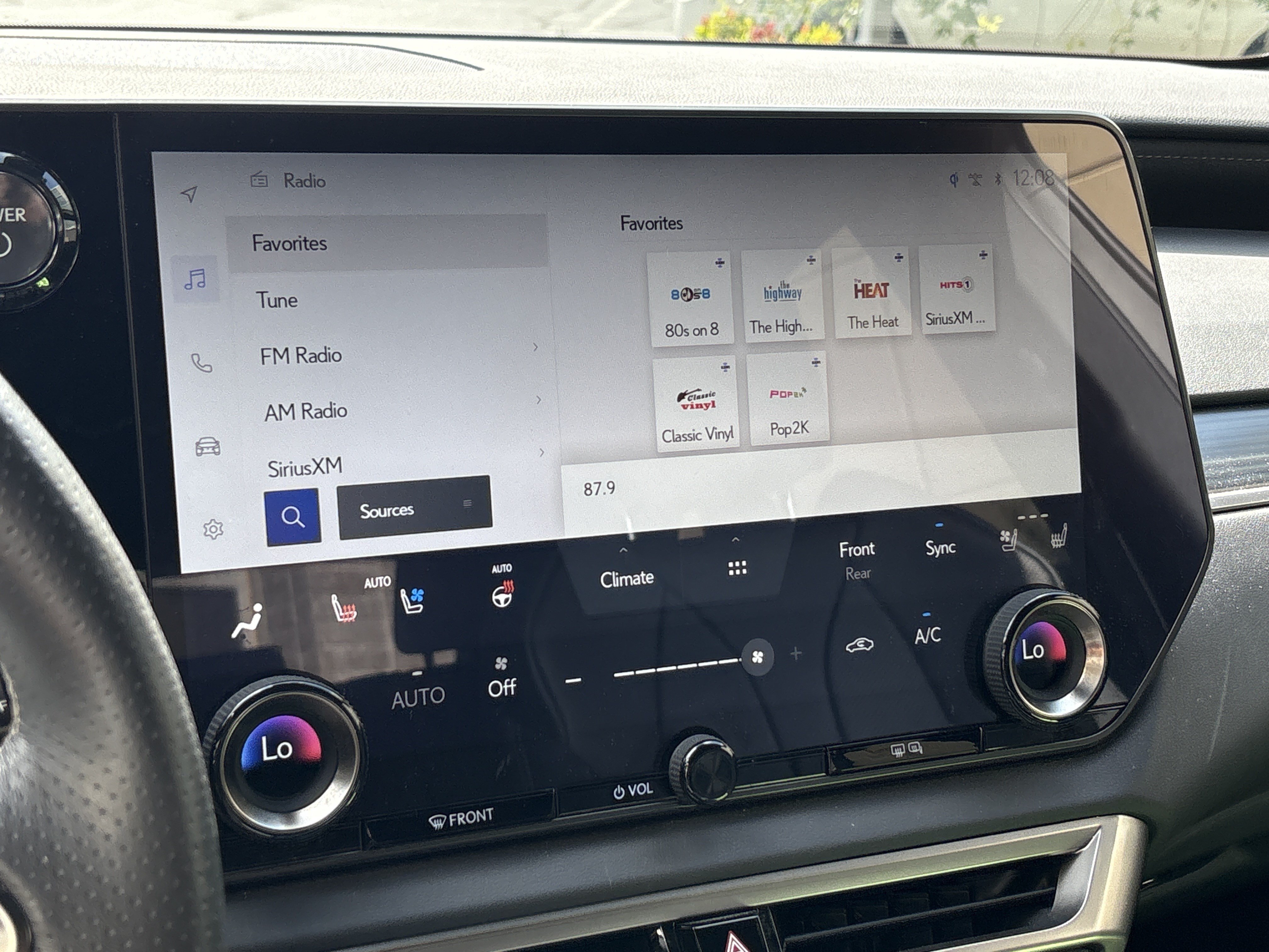 Certified 2023 Lexus RX 500h F Sport w/ Accessory Package (Z1) AWD/4WD image 23