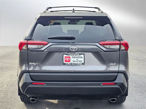 Used 2024 Toyota RAV4 XLE Premium image 4
