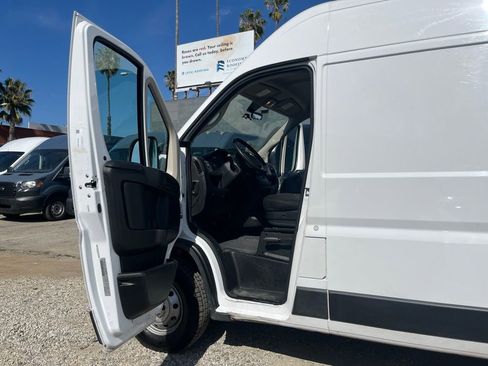 Used 2019 RAM ProMaster 1500 image 13