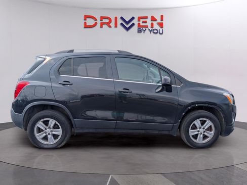 Used 2016 Chevrolet Trax LT image 6