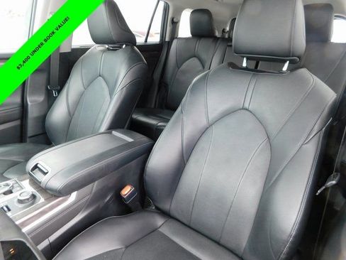 Used 2023 Toyota Highlander Limited image 16
